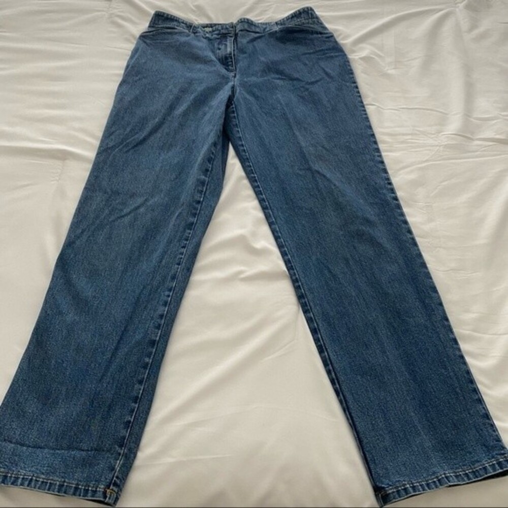 Jones NY Sport High Rise Straight Leg Medium Wash Denim Mom Jeans Size 12